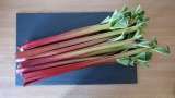 Sirup rhubarb dengan madu - Mempersiapkan tidak 1