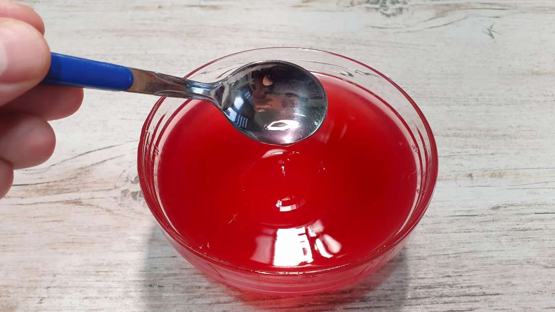 Sirup bawang merah dengan madu untuk sakit tenggorokan dan batuk, foto 3