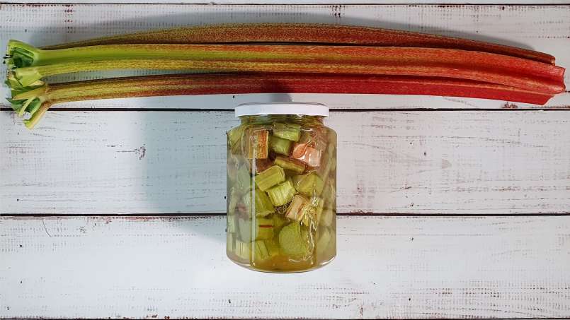 Sirup rhubarb dengan madu, foto 8