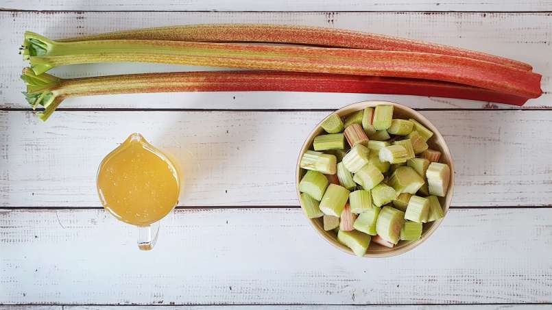 Sirup rhubarb dengan madu, foto 9
