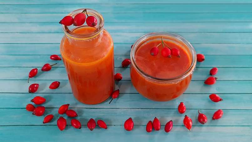 Pasta rosehip dingin dengan madu, serbuk sari, jahe, lemon, dan mint, foto 2