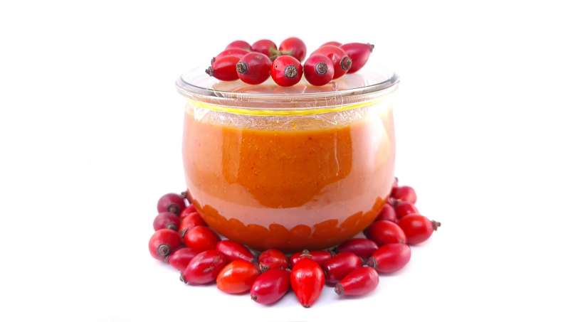Pasta rosehip dingin dengan madu, serbuk sari, jahe, lemon, dan mint, foto 9