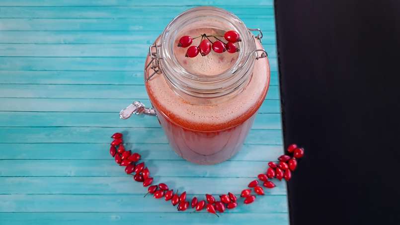 Sari apel dengan madu, lemon, dan mint, foto 1
