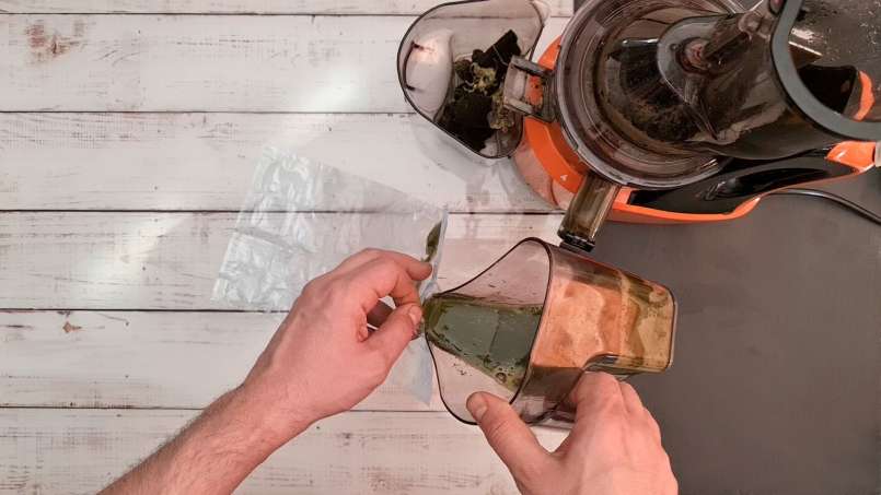 Es batu sari jelatang beku, foto 9