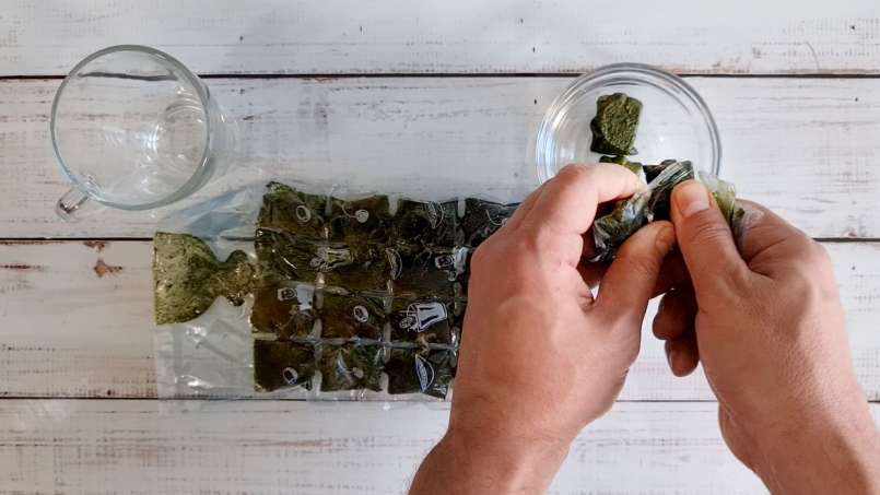 Es batu sari jelatang beku, foto 10