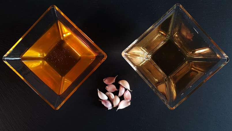 Maserasi bawang putih, madu, dan cuka apel